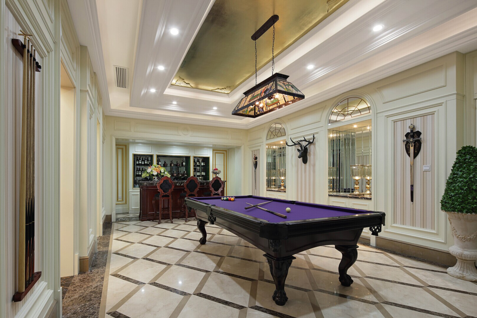 西西安小鎮(zhèn)210平歐式風(fēng)格設(shè)計方案