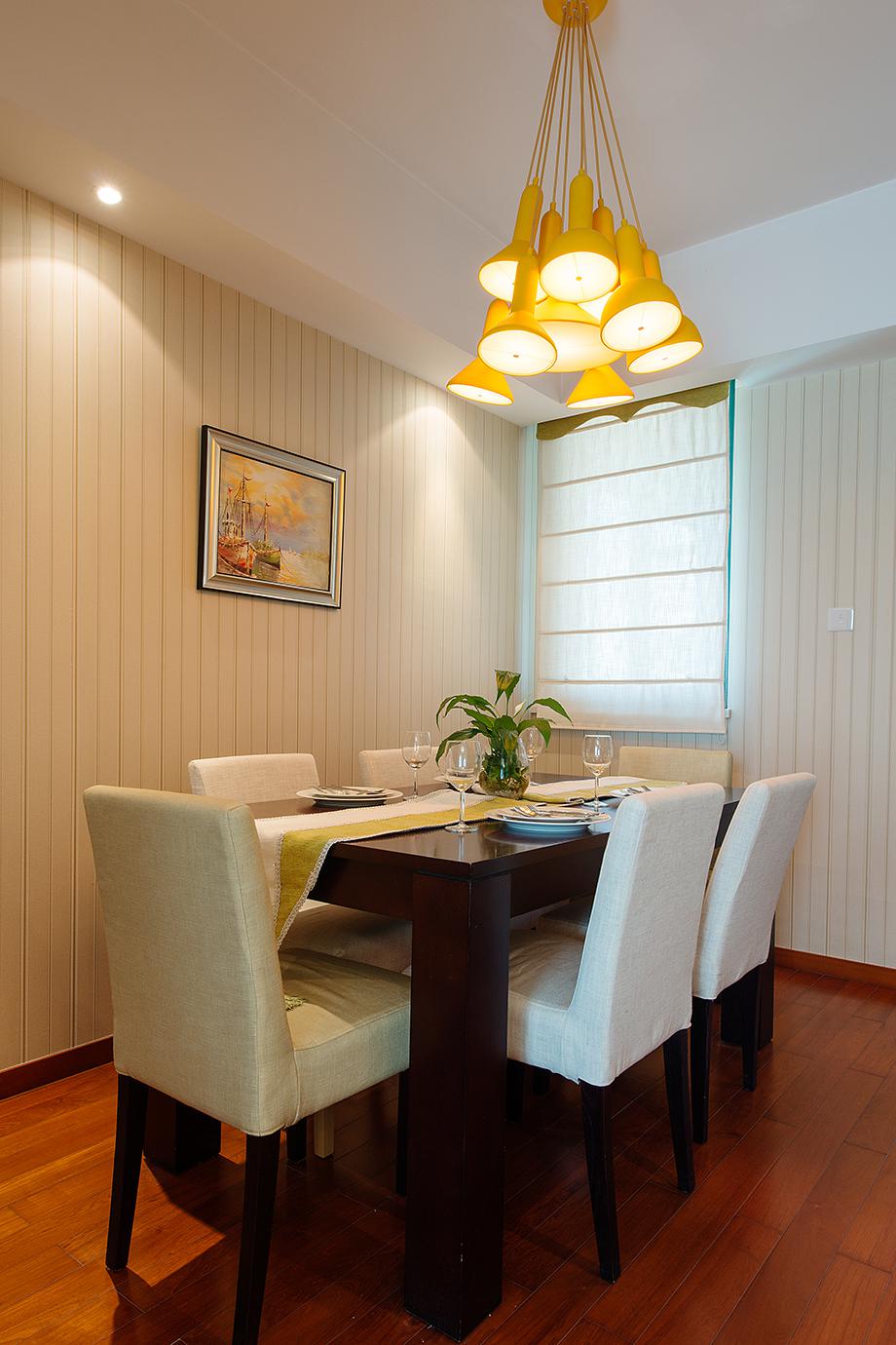 湖城大境180現(xiàn)代簡約