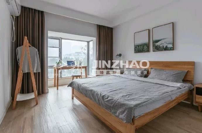 中貿(mào)廣場(chǎng)