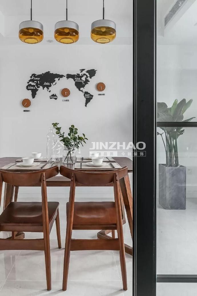 中貿(mào)廣場(chǎng)